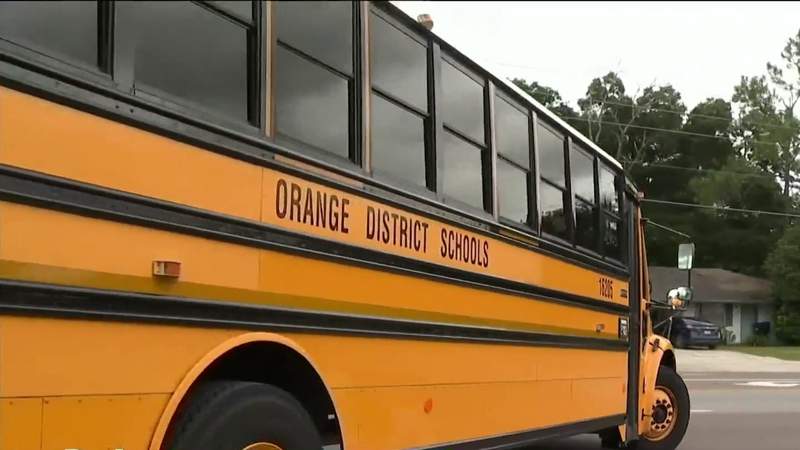District encouraging parents to drive children to school to decrease overcrowding on buses
