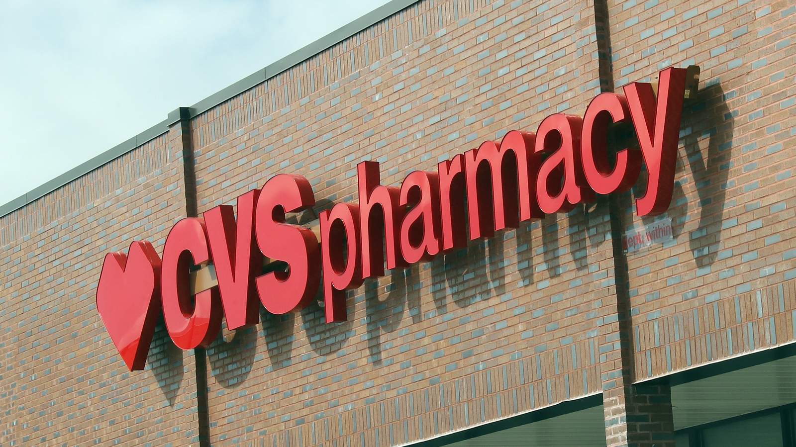 CVS to require masks for all shoppers