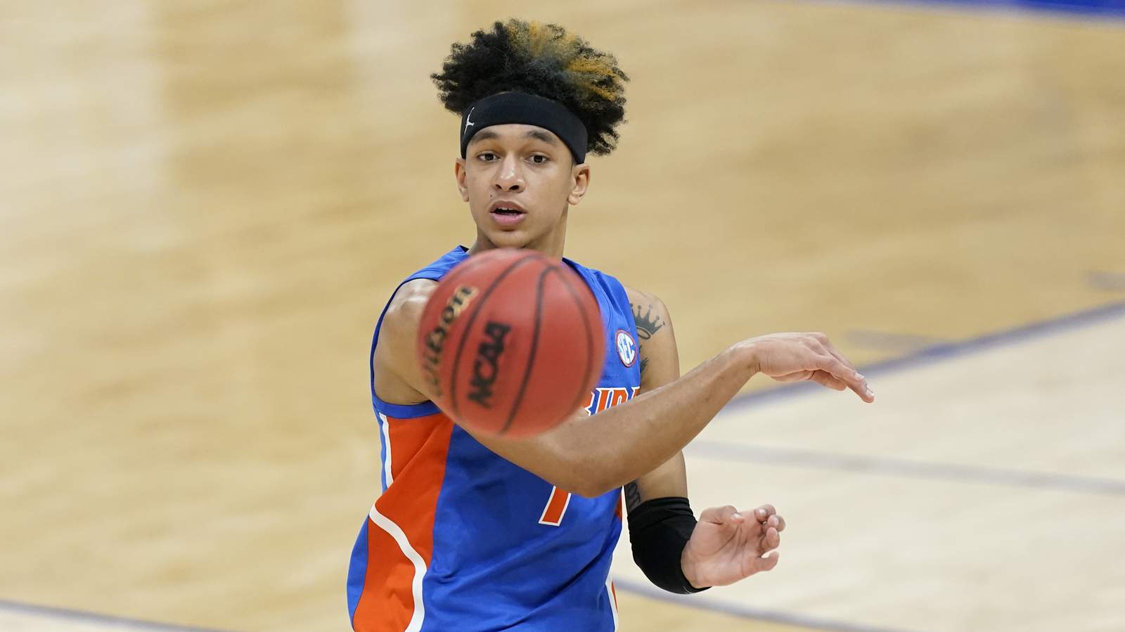 Playmaker Tre Mann declares for NBA, says goodbye to Florida