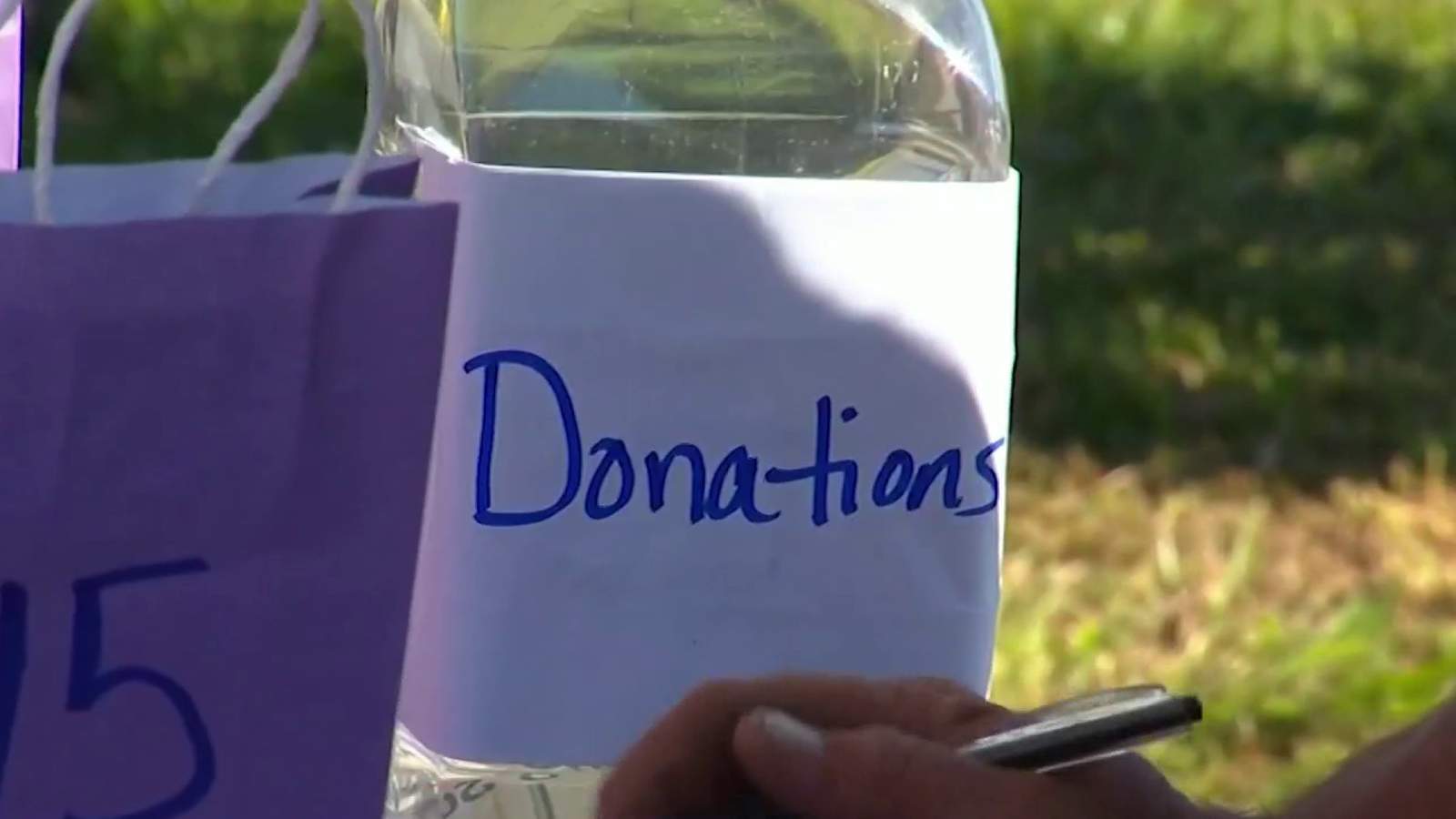 Businesses hold car wash fundraiser to benefit St. Cloud fire victims