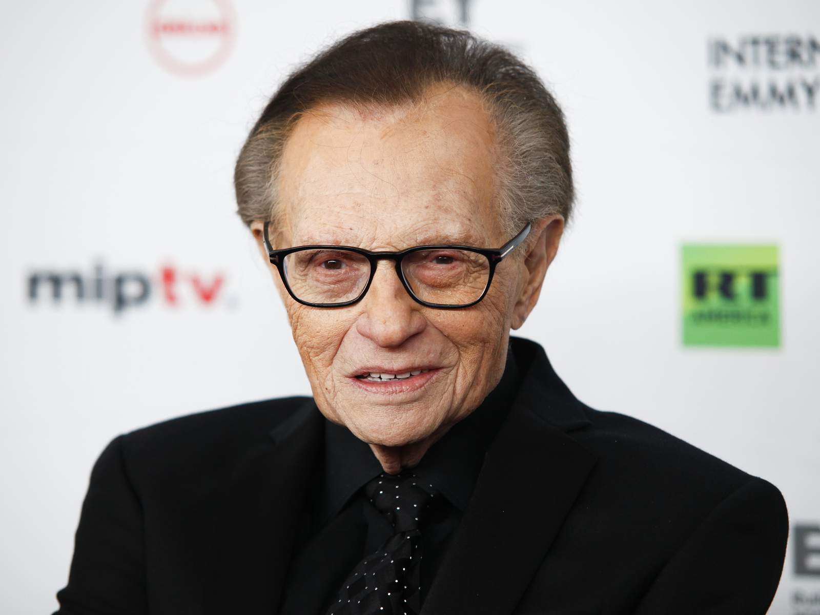 Larry King, hospitalized with COVID, moved out of ICU