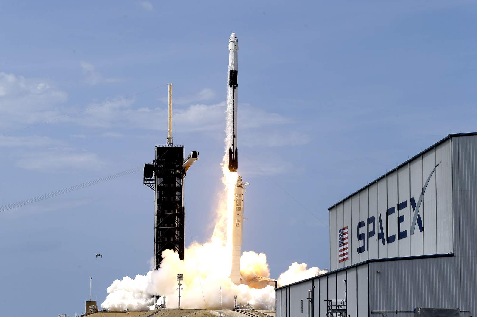 NASA shifts next astronaut launch with SpaceX; Boeing Starliner test flight date TBD