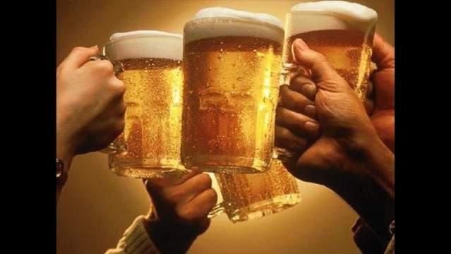 Cheers! Florida city may legalize public alcohol drinking