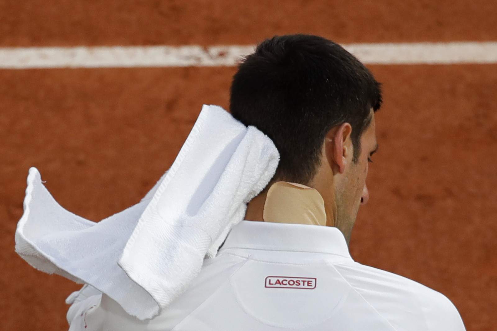 Djokovic's body acts up at French Open; faces Tsitsipas next