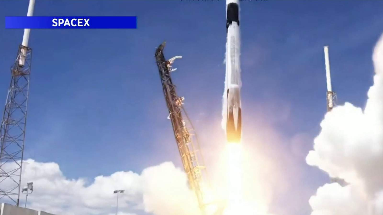 SpaceX blasts off with more Starlink satellites, looks to astronaut mission later this month