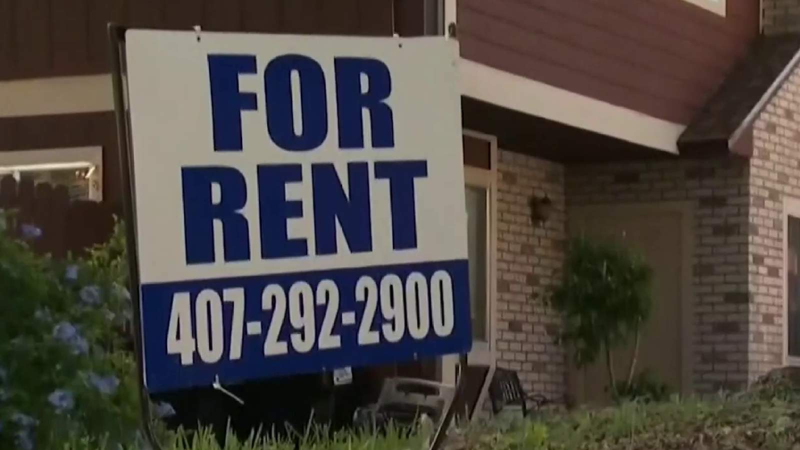 Gov. DeSantis extends temporary ban on evictions hours before it was set to expire