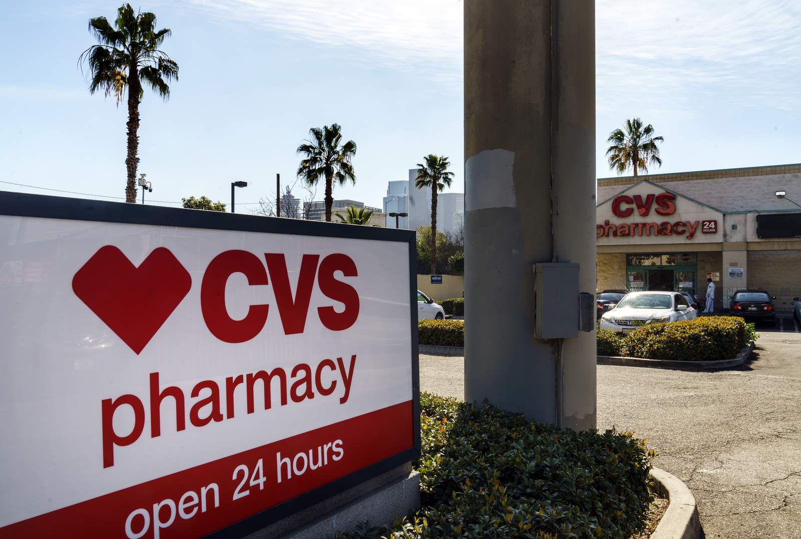 CVS pharmacies, brands to offer vaccine at select locations in Florida