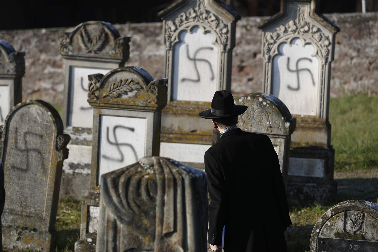 Report: Pandemic amped up anti-Semitism, forced it online