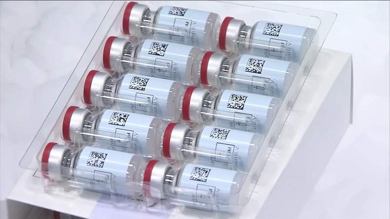 Moderna looks to expand vaccine eligibility as Florida reports 1,898 new COVID-19 cases