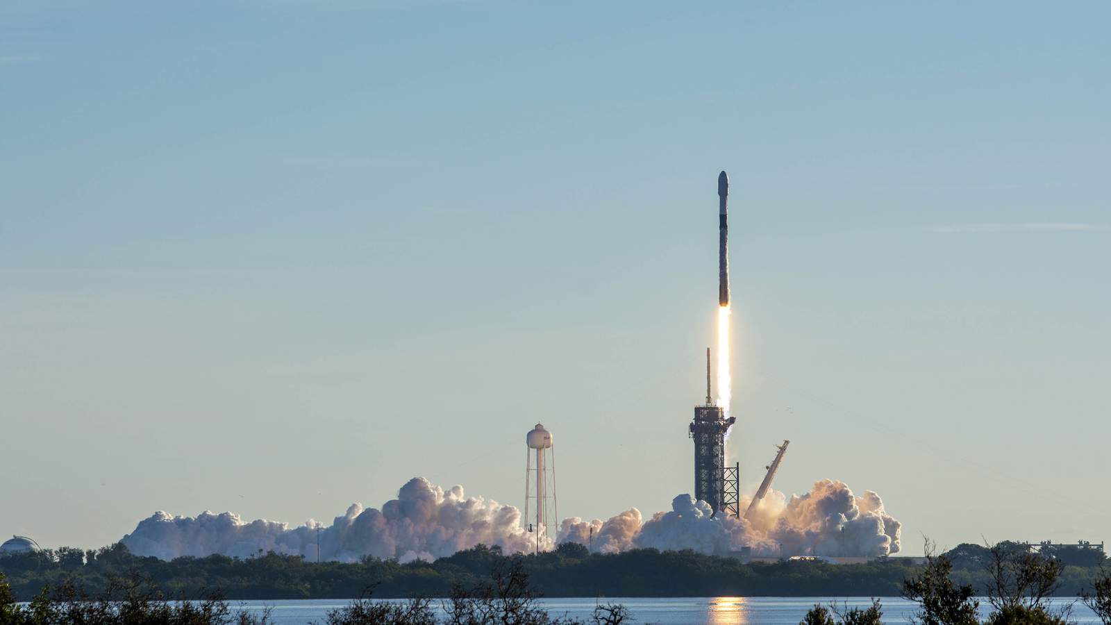 SpaceX is ready for the 2nd launch this week with a ride-sharing mission