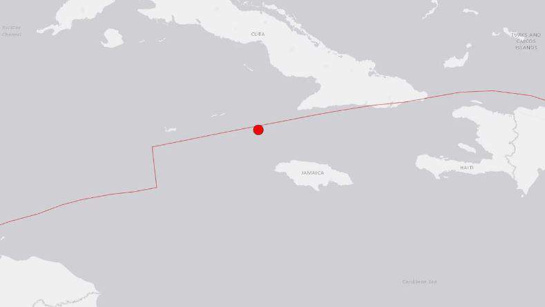 Mag 7.7 quake hits between Cuba and Jamaica, but no injuries