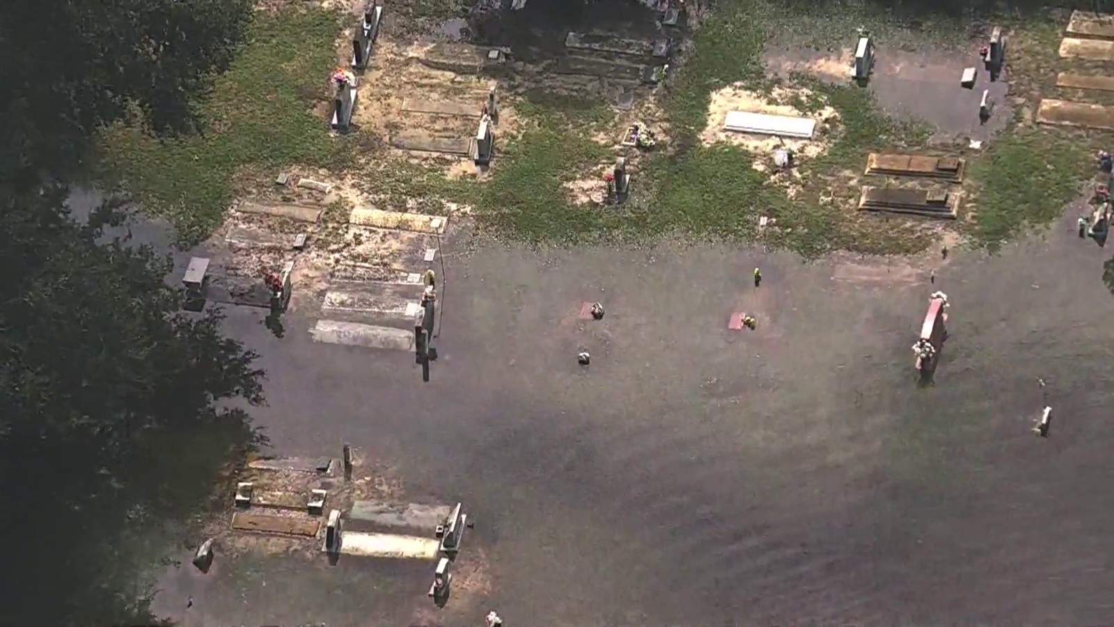 VIDEO: Graves underwater as Oakland cemetery floods