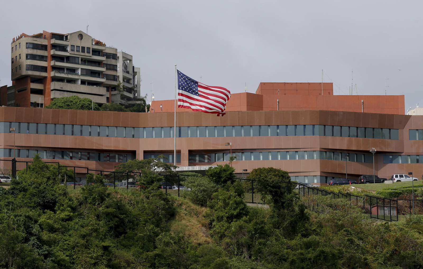 Top US diplomat finds virtual path into Venezuela amid rift