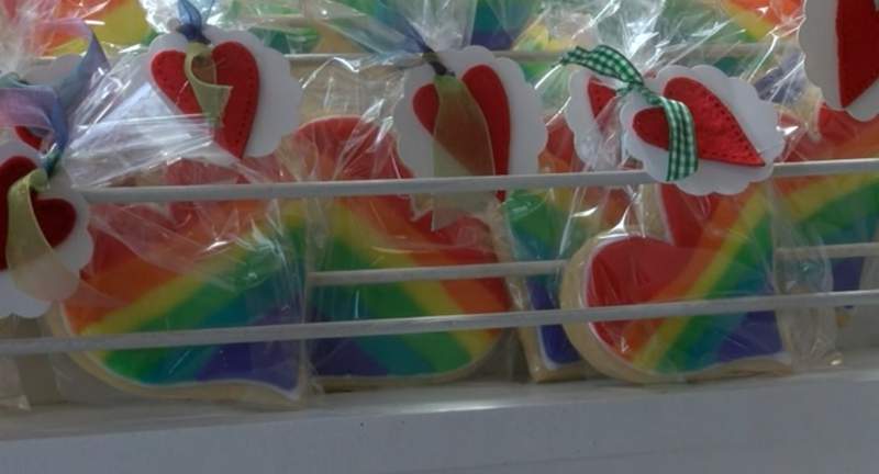 Texas bakery goes viral after backlash for rainbow pride cookies