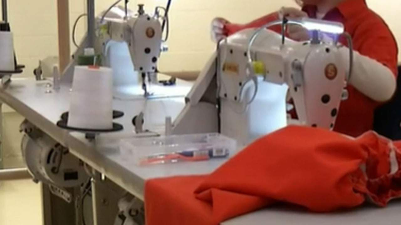 Lake County Inmates To Make Medical Masks Amid Spread Of Coronavirus