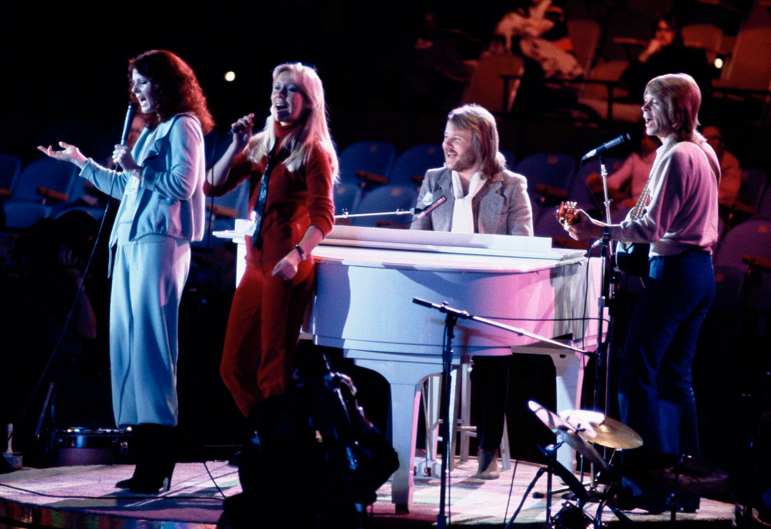 ABBA back after 40 years with new album, virtual stage show