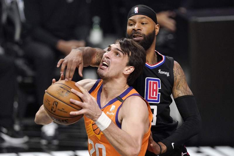 Suns forward Saric out with torn ACL in right knee