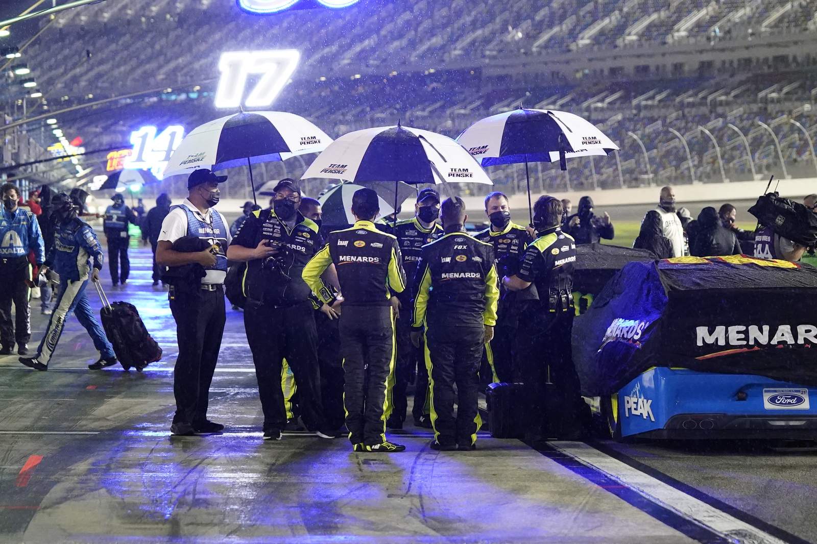 Rain at the Daytona 500 doesn’t happen as often as you might think