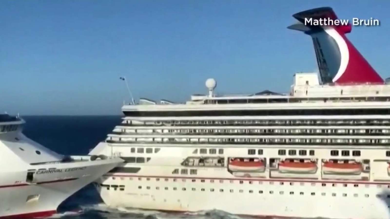 Carnival cruise ships collide in Cozumel