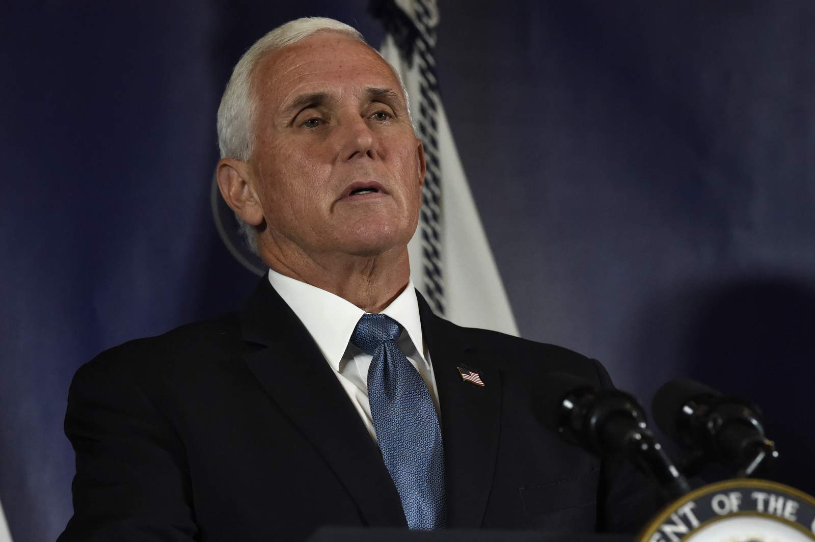 Pence defends outbreak response, pushes against shutdowns