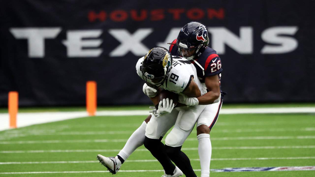 Costly mistakes foil Jaguars in 30-14 loss to Texans
