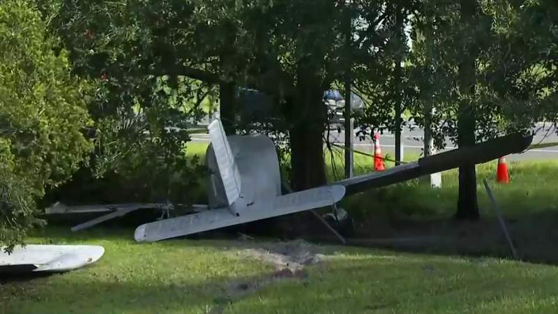 Small plane crashes in east Orange County; 2 survivors walk to Centra Care