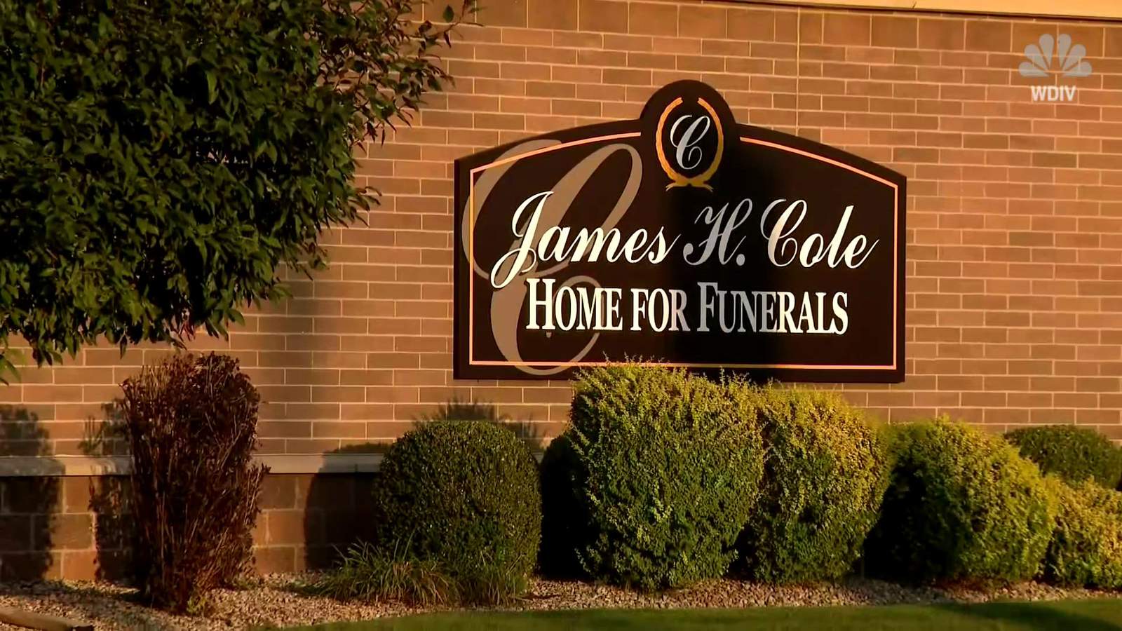 ‘Dead’ woman found to be breathing at Detroit funeral home