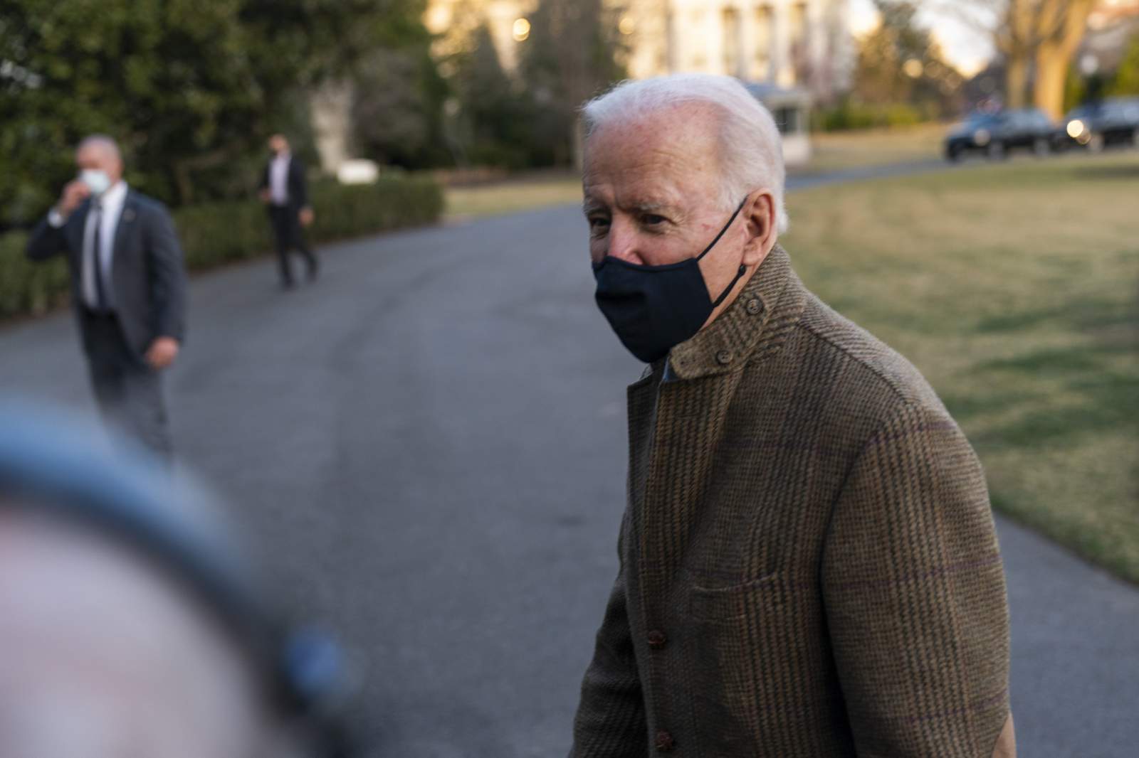 Biden declines to call for Cuomo to resign, awaits probe