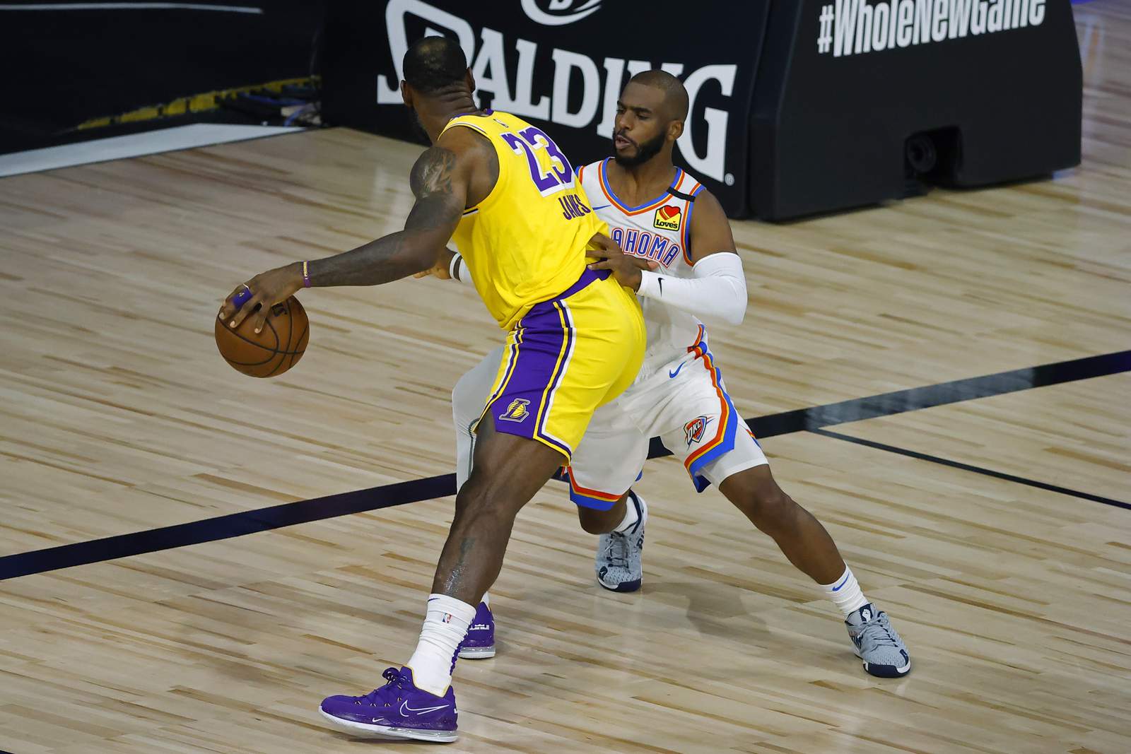 CP3 leads Thunder's rout of cold-shooting Lakers, 105-86