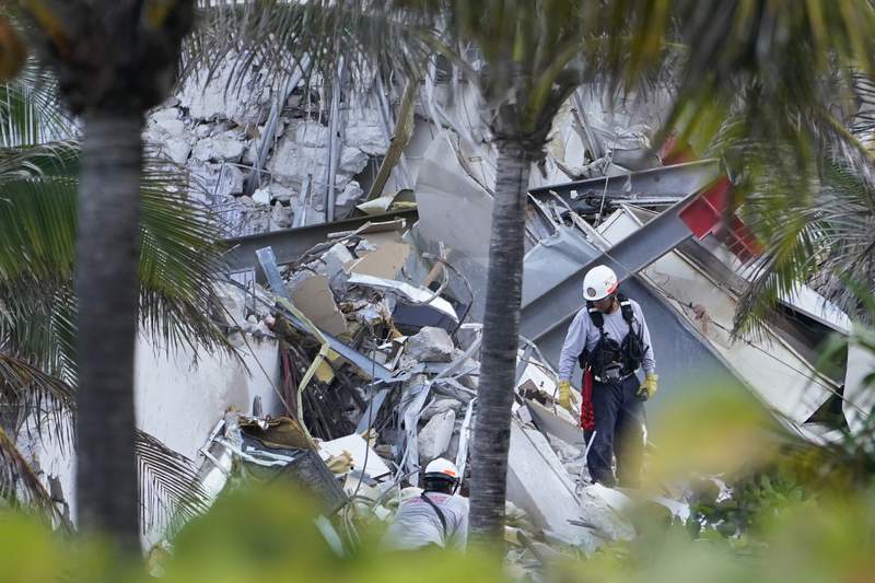 Central Florida task force to assist crews in Surfside condo collapse
