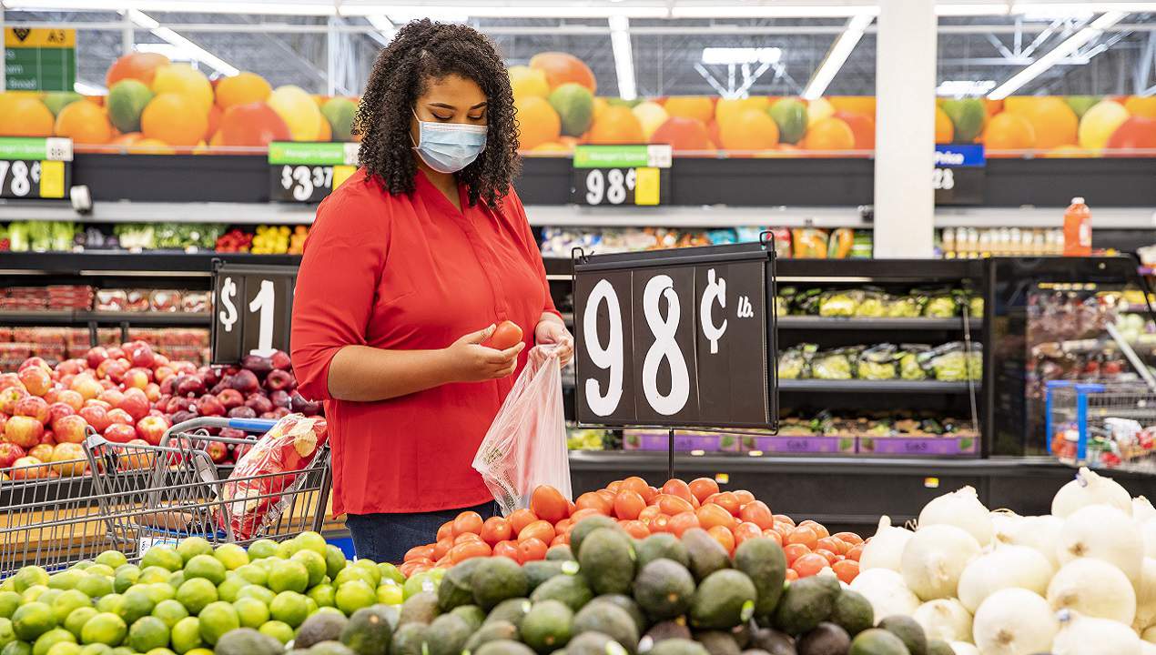Walmart, Sams Club requiring shoppers to wear masks