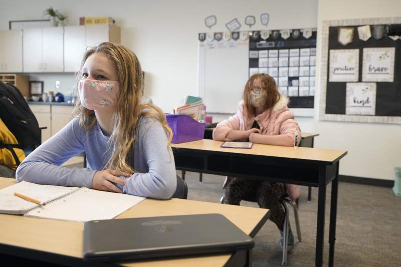 Central Florida schools don’t plan to do away with mask mandates just yet