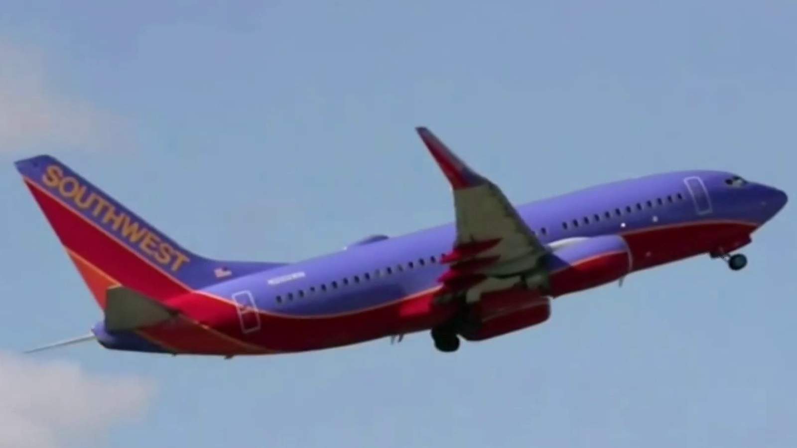 Southwest to start selling middle seats in December