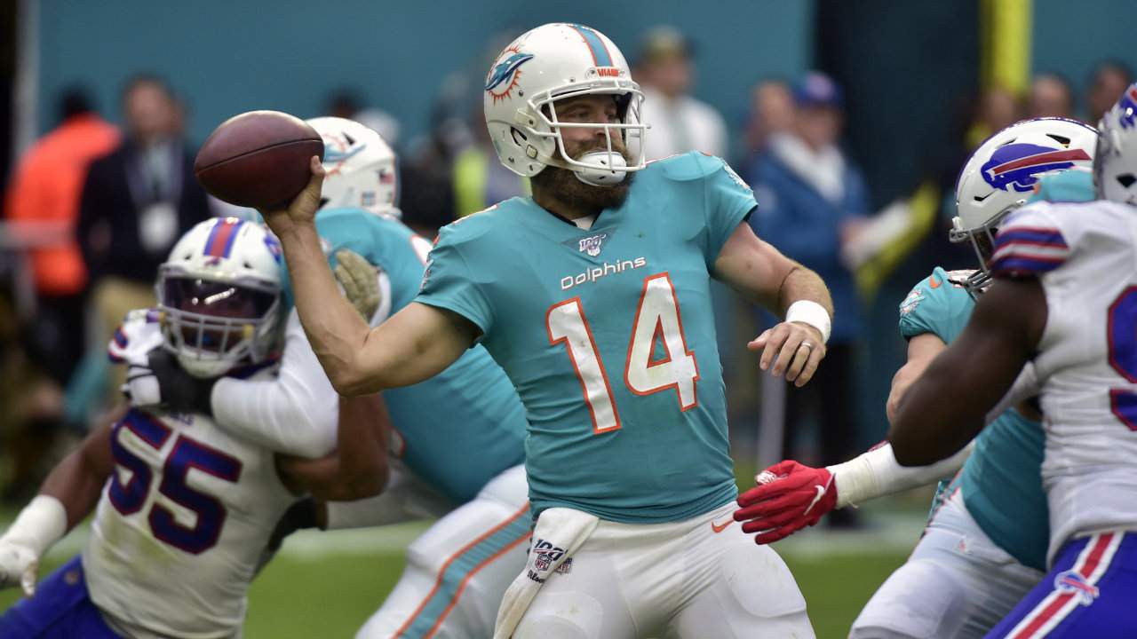 Dolphins’ ground game stuffed by Bills in 37-20 loss