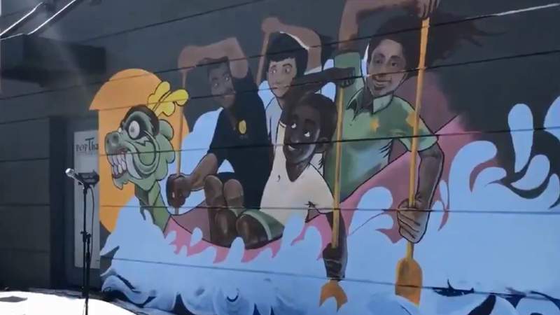 Mills 50 mural celebrates 10 years of Dueling Dragons of Orlando program