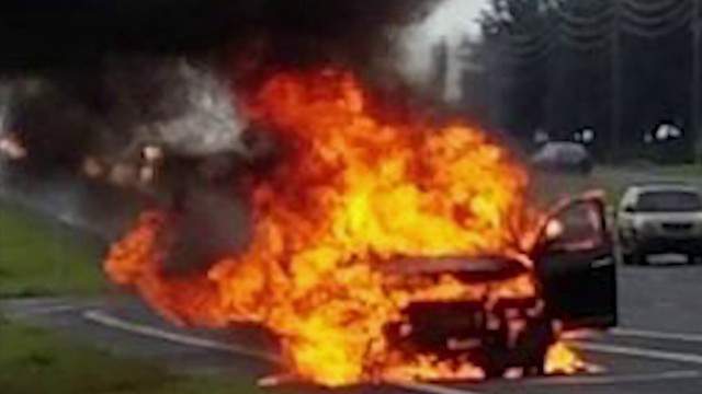 Kia recalls SUVs, vans; electrical problem can cause fires