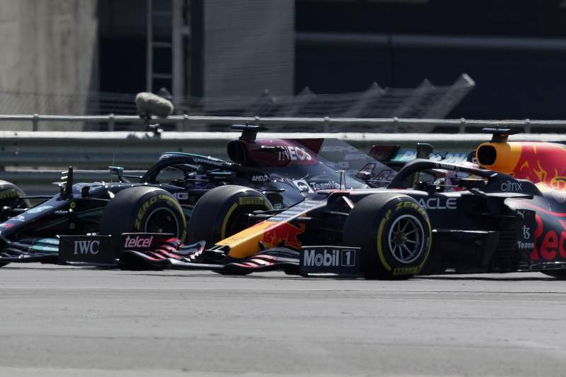 Hamilton roars back to win British GP after Verstappen crash