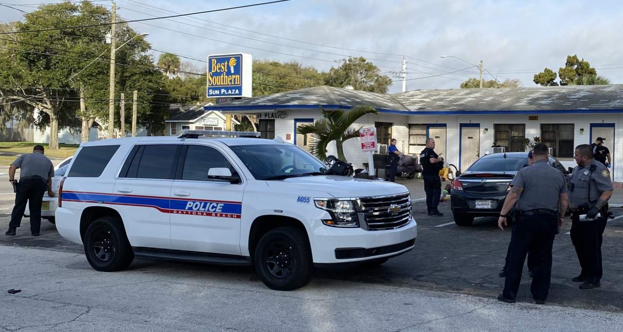 Police serve drug search warrant at Daytona Beach motel for 2nd time in 3 months