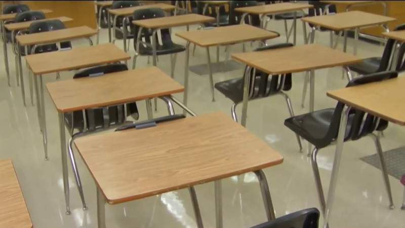 Seminole County schools requiring employees to wear masks