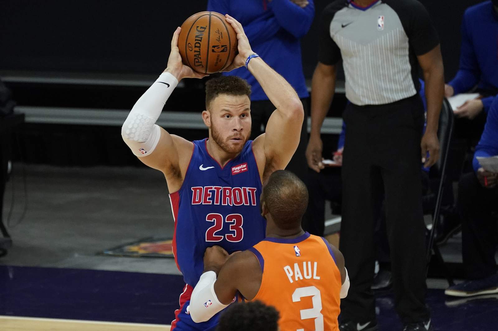 Pistons holding out Griffin amid trade, buyout consideration