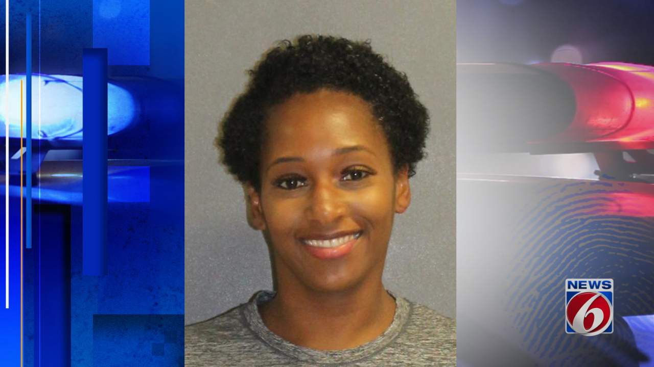 Volusia County foster care manager arrested on child neglect charges
