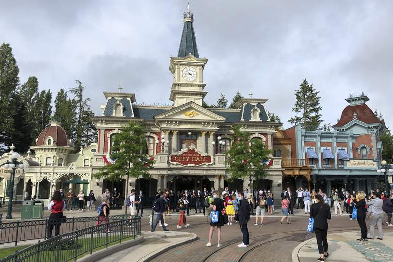 French tourism seeks new boost with Disneyland reopening