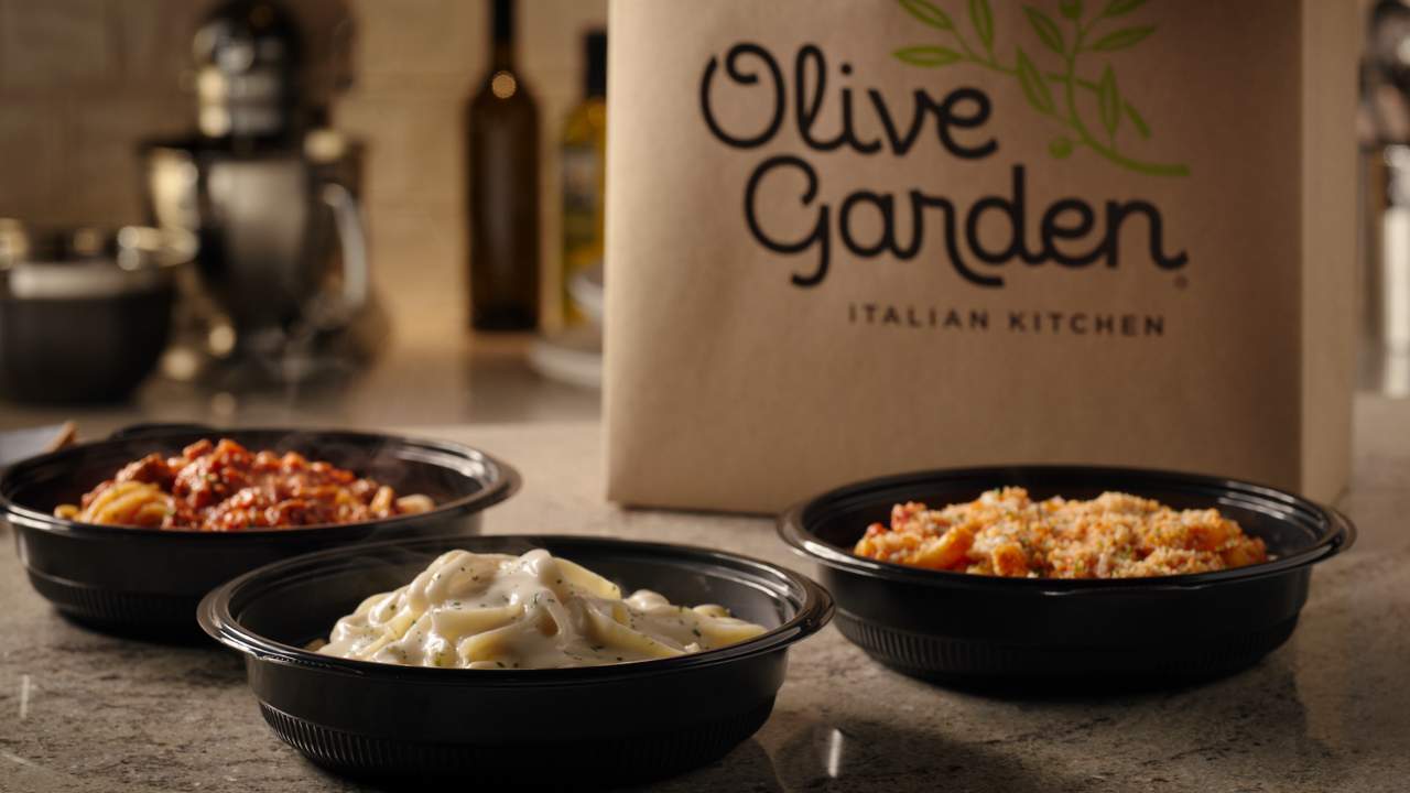 Olive Garden Offering Buy One Take One Offer Curbside For First Time