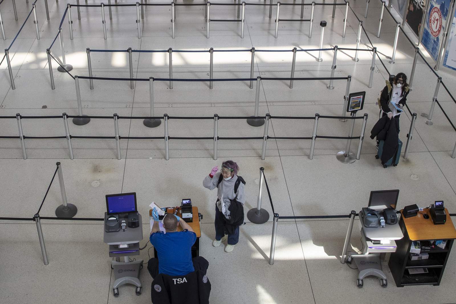 10th Orlando airport TSA agent tests positive for COVID-19