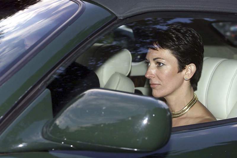 In court, Ghislaine Maxwell pleads not guilty to new charges