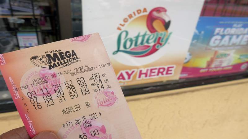 Time to play? Dueling lottery jackpots reach nearly $700 million this week