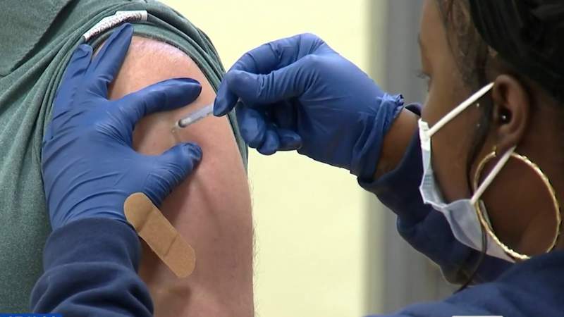 As some Orange County vaccination sites close, Florida reports 2,312 new COVID-19 cases
