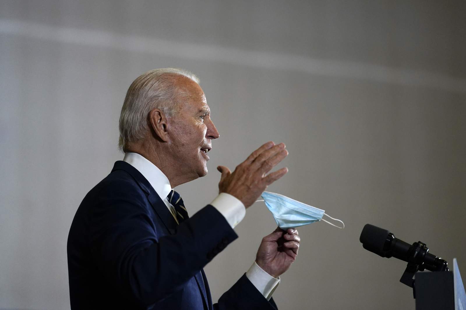 Biden outraises Trump $383M to $248M in September