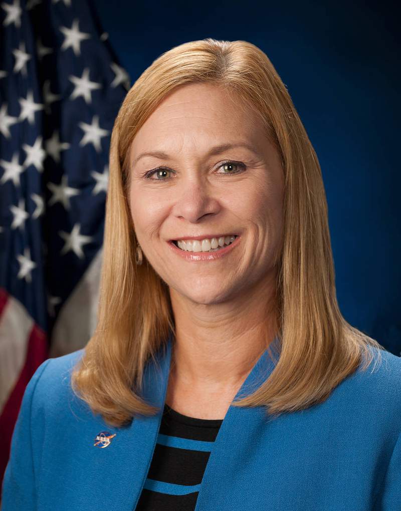 NASA names a woman to lead Kennedy Space Center for the first time