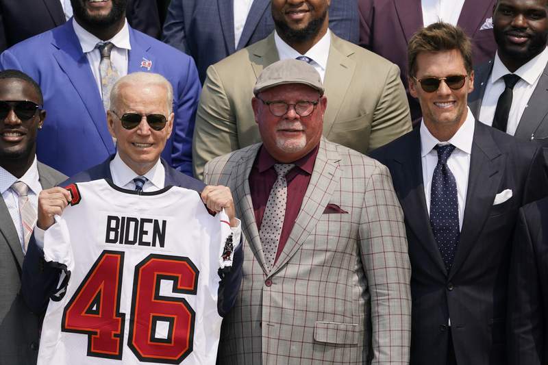 Tom Brady, champion Tampa Bay Buccaneers visit President Biden at White House
